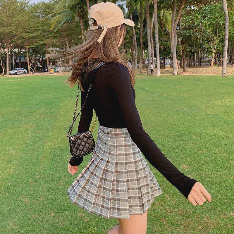 2025 Женская юбка-трапеция в клетку с высокой талией в корейском стиле в складку - летняя короткая юбка-солнцезащита