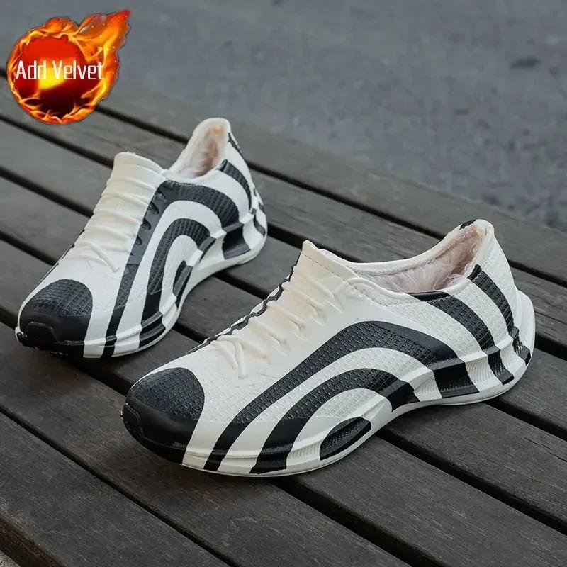 Модные короткие мужские туфли Низкие ПВХ дождевые ботинки для мужчин Кулинарные до щиколотки Летние Повар Кухня Без шнуровки Лоферы на низком каблуке В наличии Широкий носок