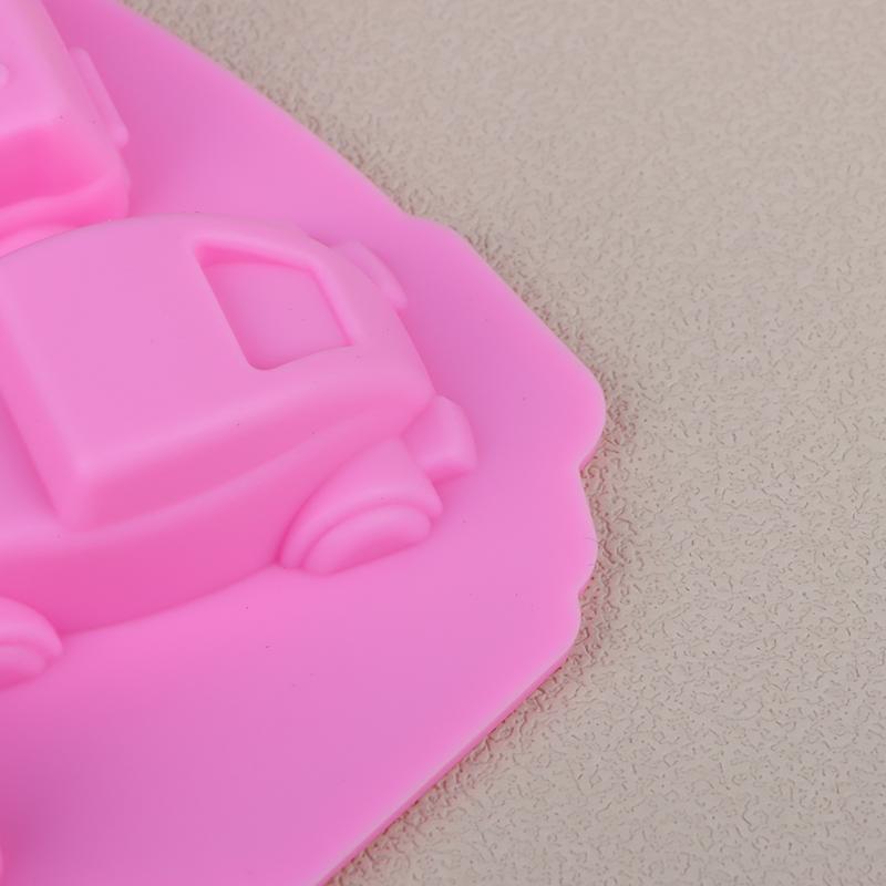 1Pc Cartoon Car Shape Silicone Mold Diy Chocolate Muffin Ice Baking Pan Soap Pastry Bakeware Cake Decoration Baking Mold