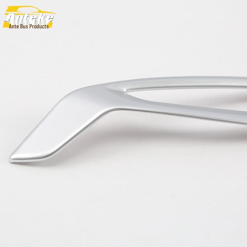 18 Ize Car Roof A/C Outlet Decorative Frame & Sequin Sticker