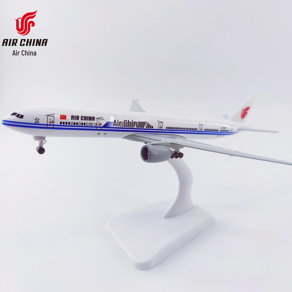 Модели из сплава президентских самолетов: ATR FK50, C919, A350, B747, A320, A330, A380