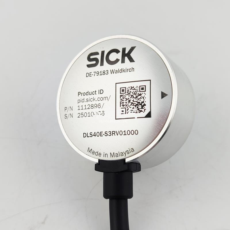 Инкрементальный энкодер SICK 1112896 DLS40E-S3RV01000 Сплошной вал