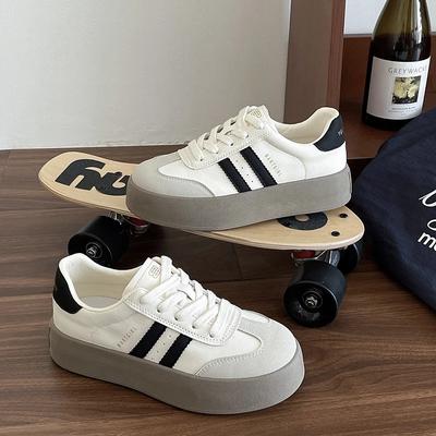 Женские лоферы, новинка 2024 года, трендовая толстая подошва, цвет, подходящий ко всем повседневным спортивным туфлям для доски