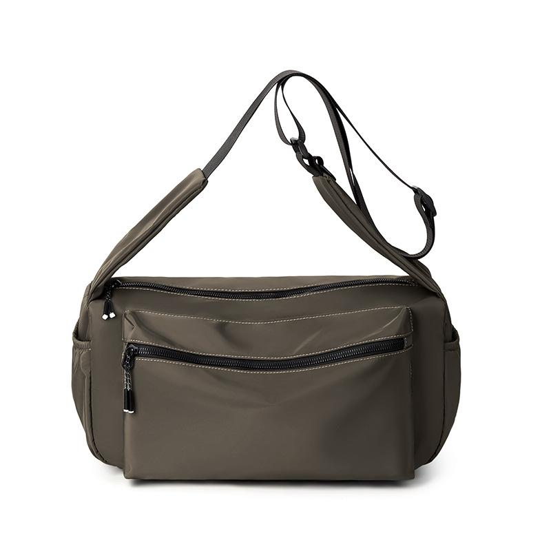 Women's Large Capacity Shoulder Bag Men's Sports Crossbody Bag Light Solid Color Mountaineering Dumpling Bag