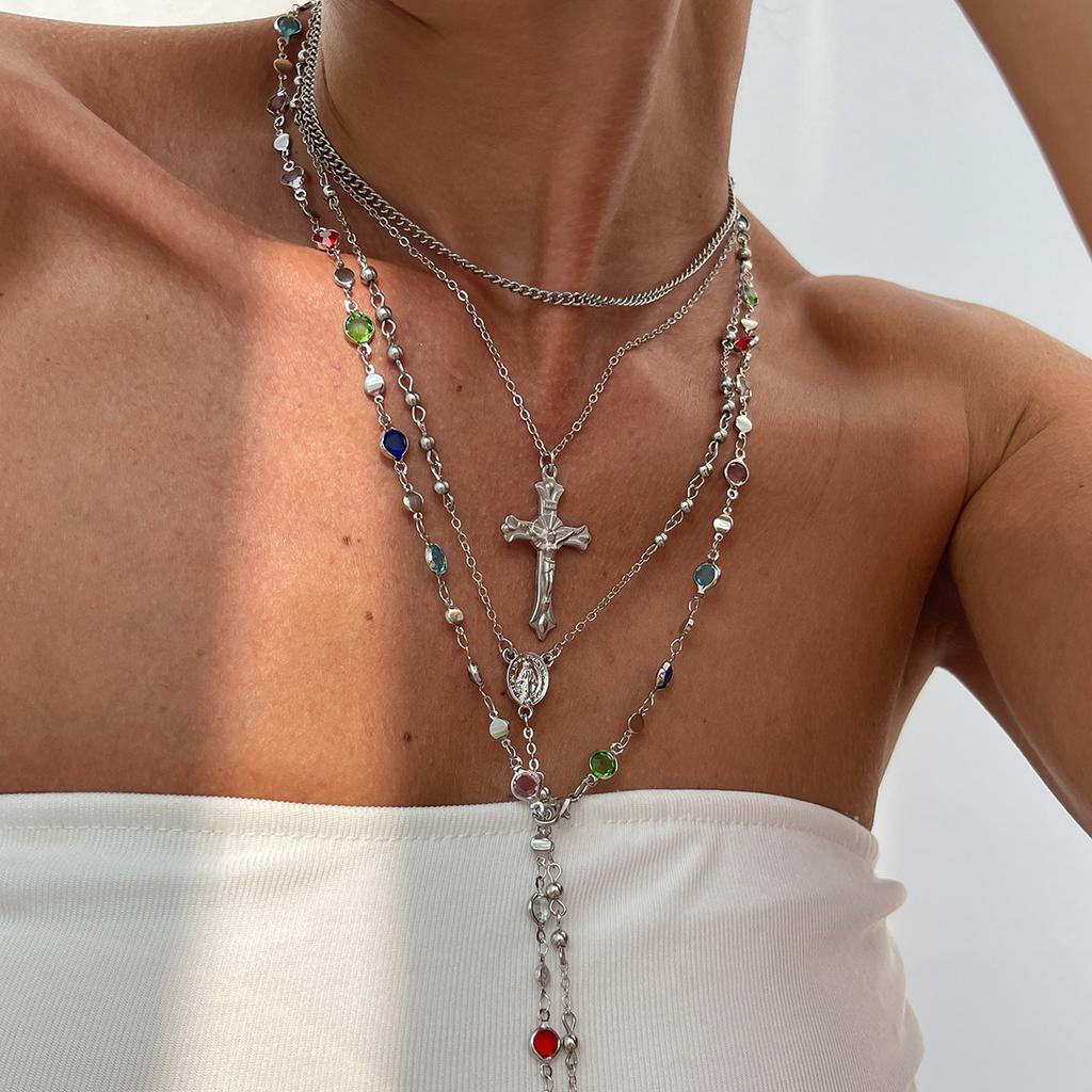 Jewelry 3-piece Set, Diamond-encrusted Cross Chain Necklace Set, Small Flower Crystal Copper-clad Iron Chain Neck Chain.