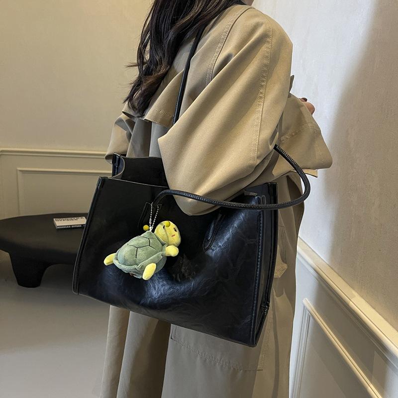 Высококачественная модная универсальная сумка-тоут для женщин 2024 года, новая большая вместительная повседневная ретро-сумка, большая сумка через плечо