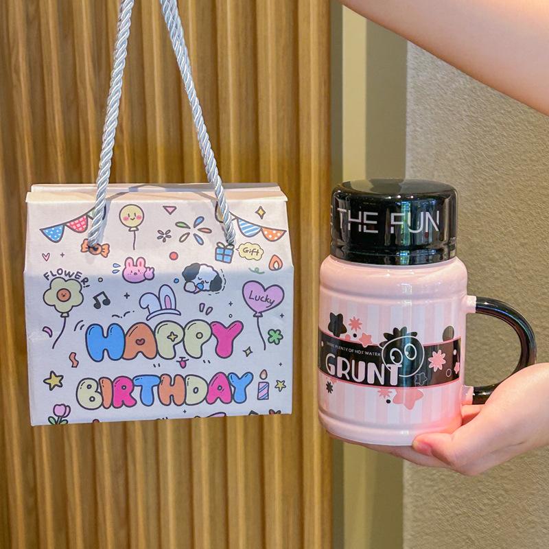 A High Value Cartoon Kettle for A Girl's Best Friend's Birthday Gift Practical Ceramic Mug Souvenir Gift Box