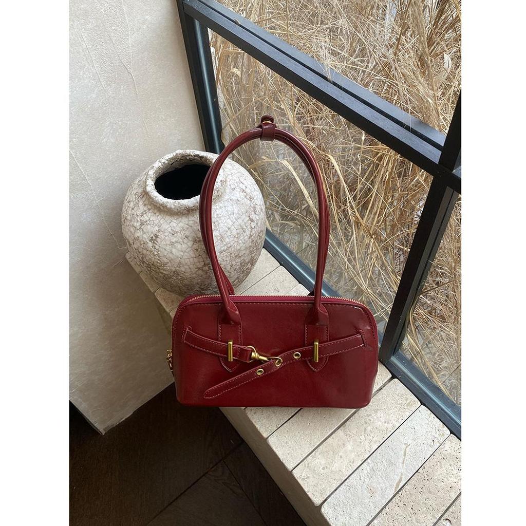 England Style Shell Shape Bags For Women Luxury Designer Handbags And Purses 2024 New In PU Belt Buckle Underarm Shoulder