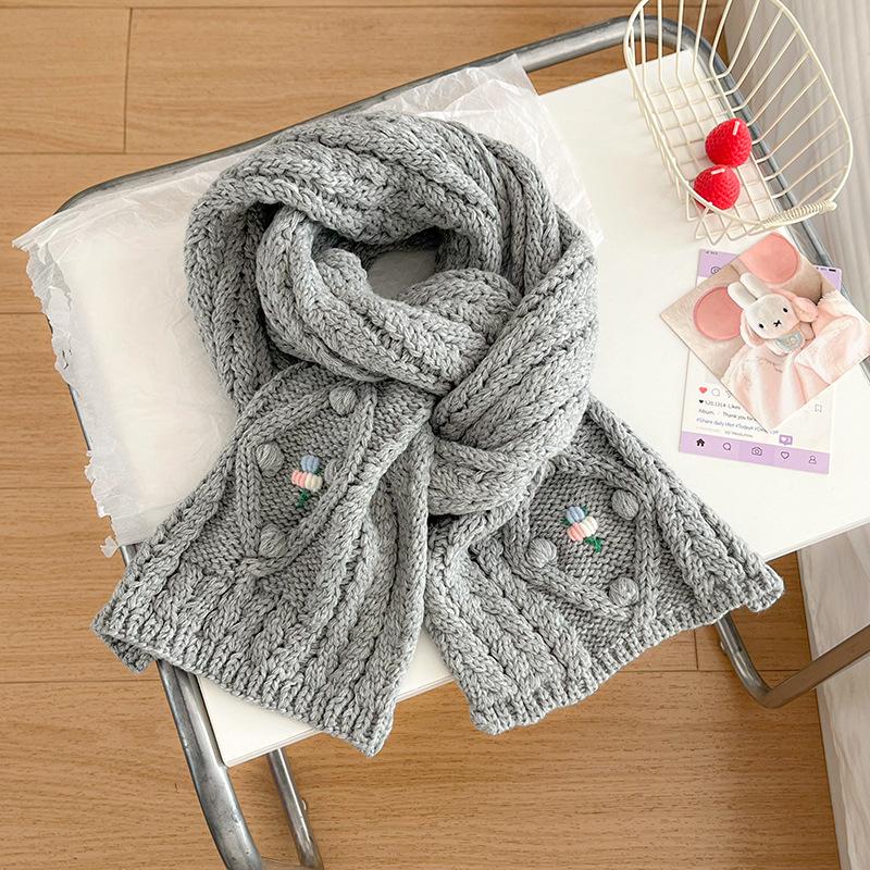 Autumn and winter red knitted scarf women's Christmas gift thickened warm and cold scarf Japanese niche fashion versatile