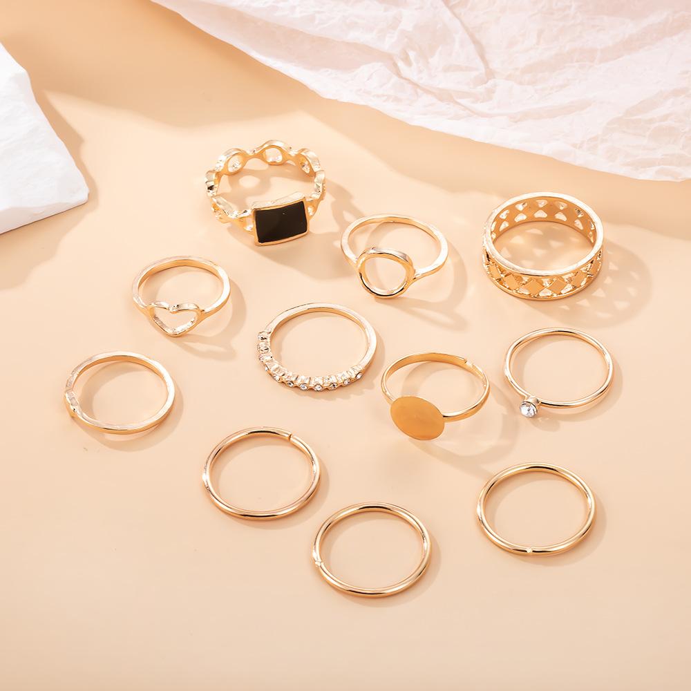 Золотое кольцо с бриллиантом в полую точку и геометрическим узором Love, 11 шт./компл.