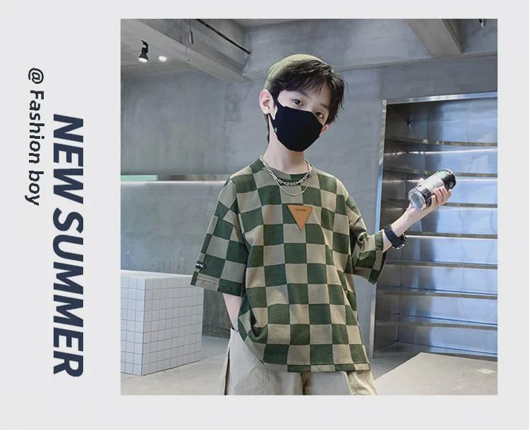 Модные летние костюмы с короткими рукавами для мальчиков 2023 года — стильные, легкие наряды для мальчиков