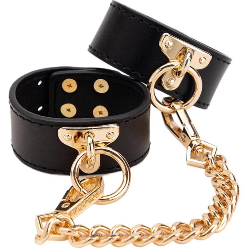 High-end Real Leather BDSM Bondage Set Collar Whip Gag Handcuffs Adult Sex Toys for Couple Comfortable Safe Intimate Games Role
