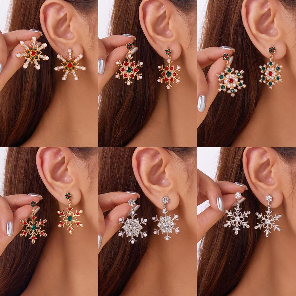 Autumn/Winter Rhinestone Sweet Snowflake Earring Christmas Creative Studs Christmas Earrings New Year Party Fashion Jewelry