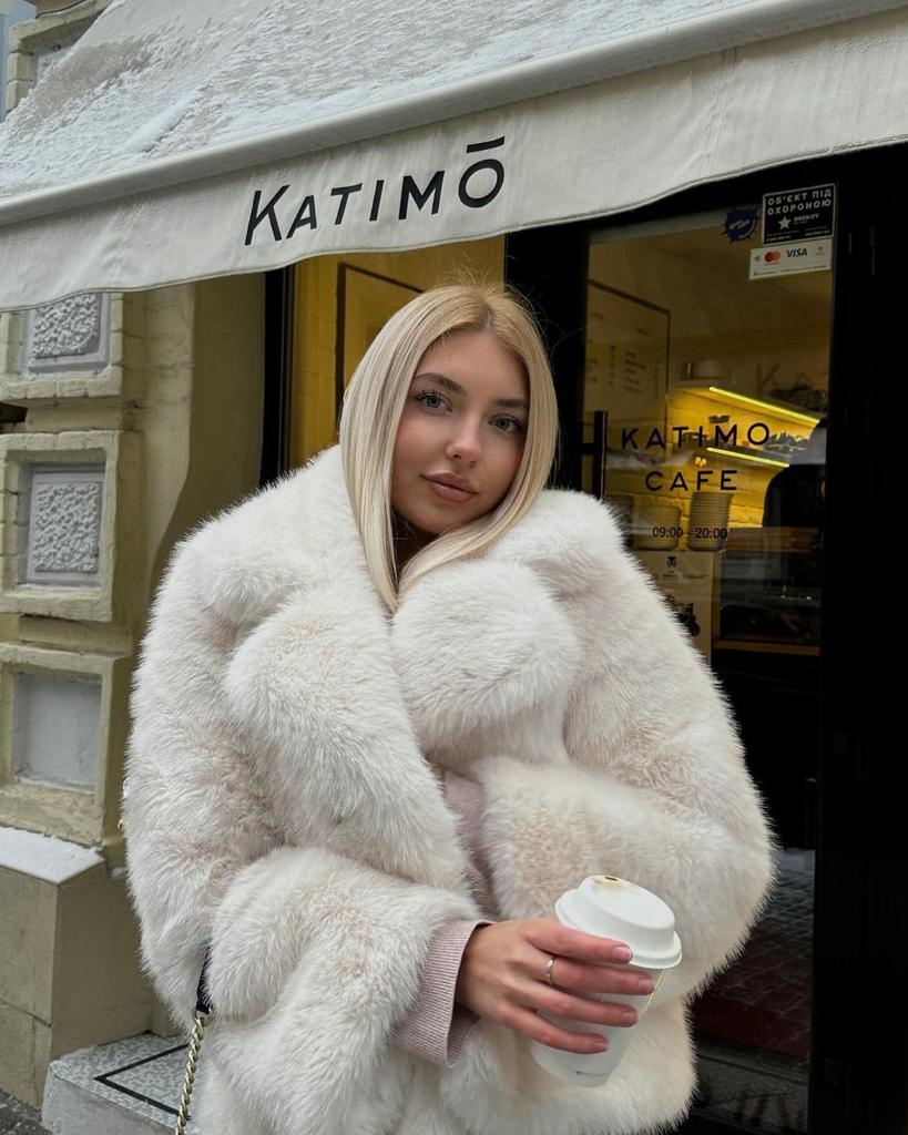 Женское зимнее пальто из искусственного меха лисы с воротником-стойкой