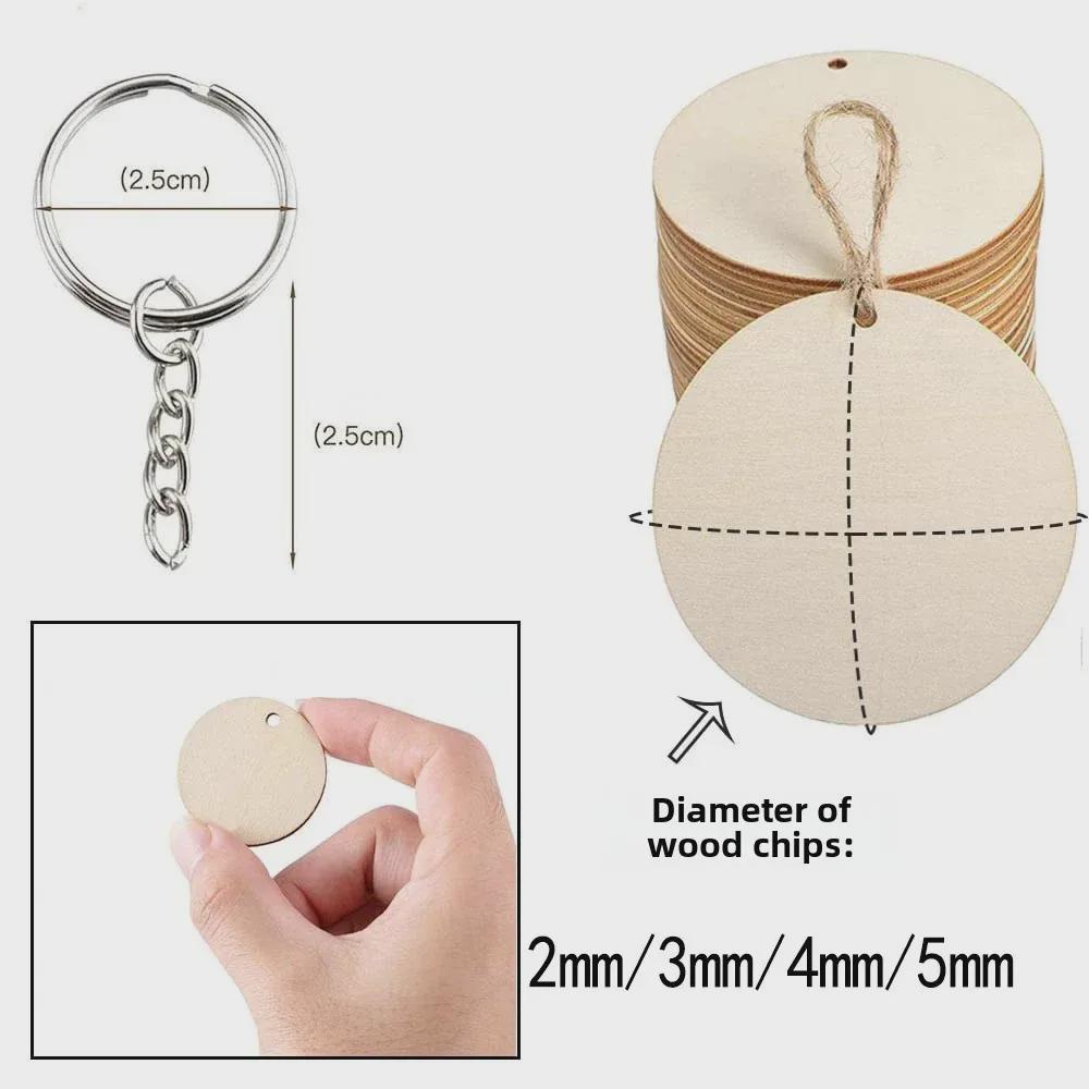 Расписанный вручную круглый брелок-подвеска из древесной щепы своими руками