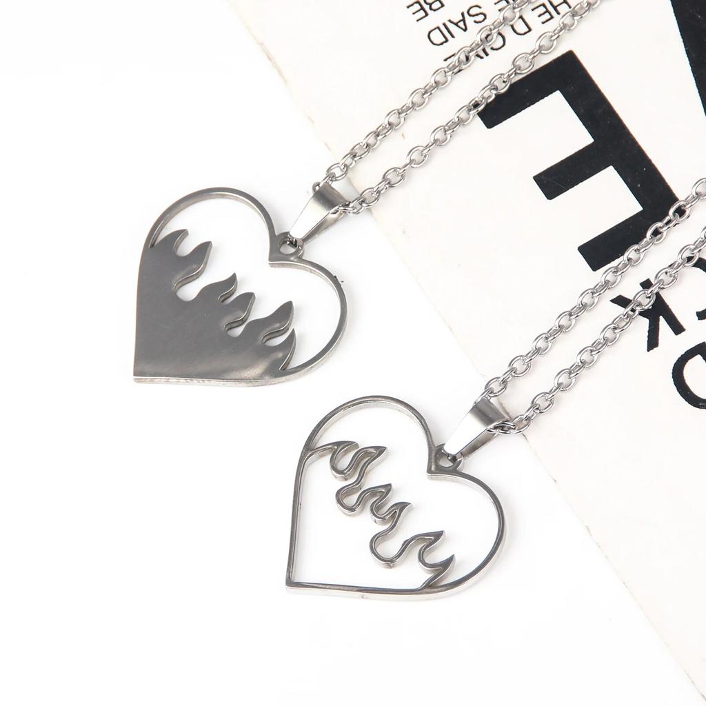 Couple Love Heart Flame Pendant Necklace Sets Gothic Punk Hip Hop Hallow Heart Fire Clavicle Necklace Stainless Steel Jewerly