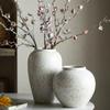 Country Style Ceramic Vase for Tabletop Decoration and Flower Arrangement