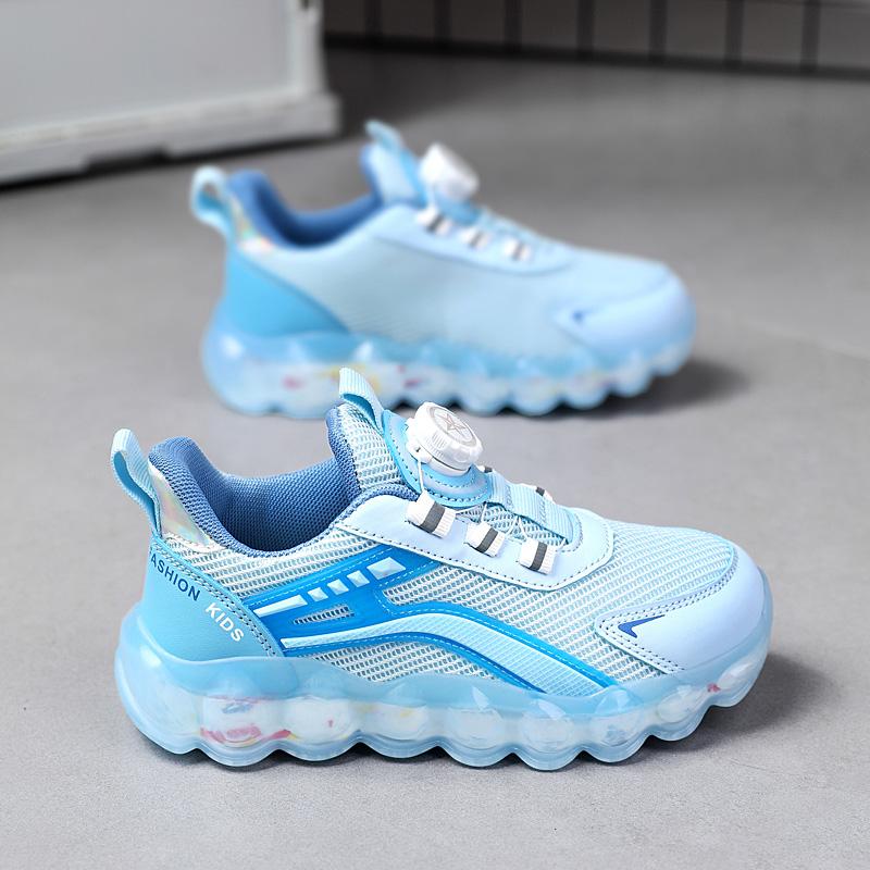 Новые детские модные дышащие повседневные спортивные туфли с вращающимися пуговицами для студентов, мальчиков и девочек, удобные кроссовки для бега на мягкой подошве