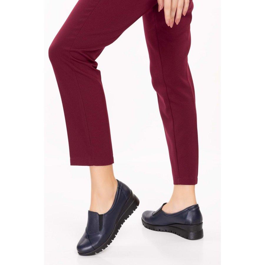 Женская удобная обувь из натуральной кожи с анатомической стелькой