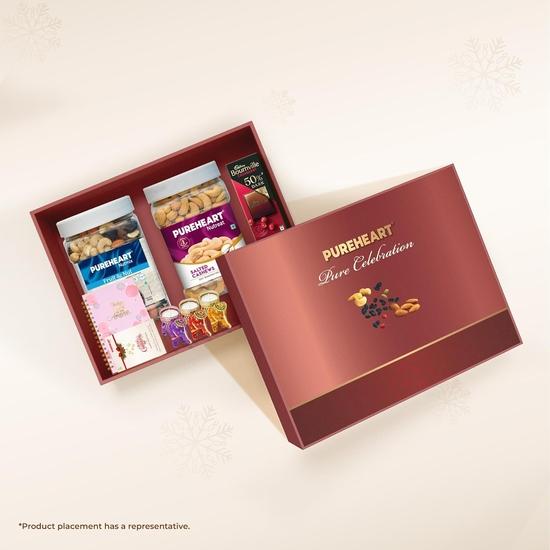 PUREHEART Christmas & New Year Celebration Gift Hamper | Premium Gift Box with Fruit & Nut Nutmix, Salted Cashews (650g each)