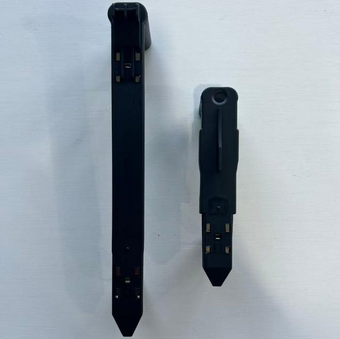 30763155 and 30763154 fit the headlight fixing pins for Volvo XC60 models from 2009-2017.