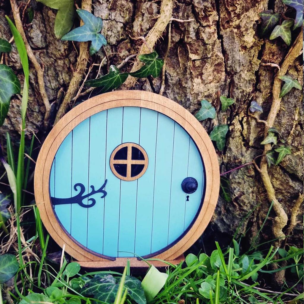 Wooden Fairy Door Collectible Figurine – Enchanting Miniature Elf Door for Home Decor – Charming Indoor Fantasy Decoration