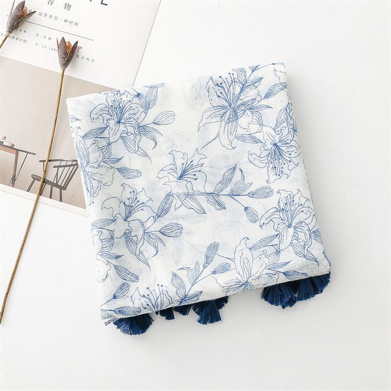 Vintage Blue Floral Print Scarf for Women - Lightweight, Breathable Polyester Shawl with Elegant Rose and Leaf Pattern, Perfect for Spring, Summer