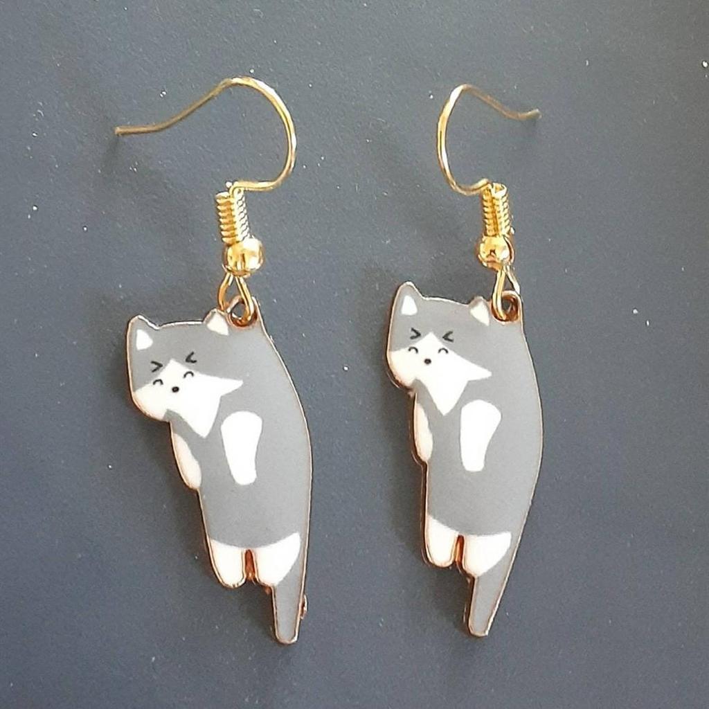 Kawaii Dangling Cat Earrings - Cute Cat Jewelry