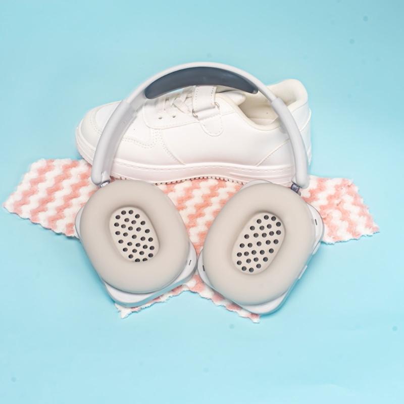 Silicone Earpads Sleeve Protective Covers Shockproof AntiDust Earphone Accessories For Headphone(1) Ear Cushions