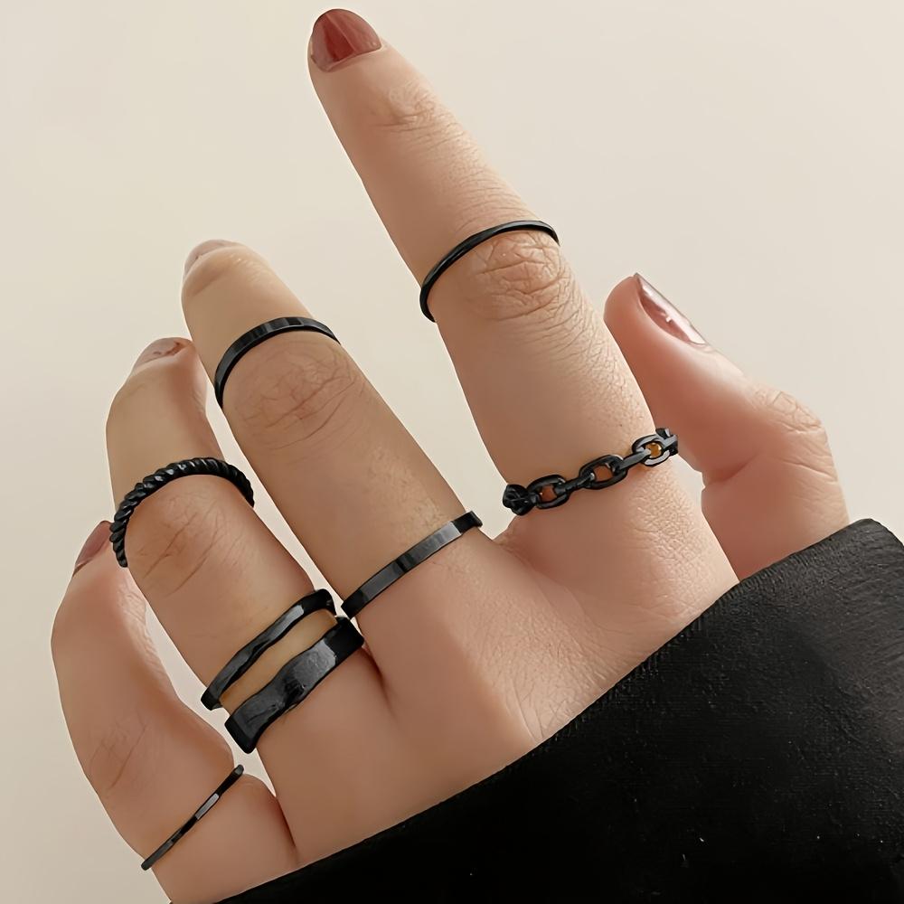 Набор женских модных колец из 7 штук, многоэлементное геометрическое кольцо со спиральным плетением, полая цепочка, широкая шинка, для отпуска, вечеринки, свидания, повседневной носки, элегантный и простой стиль