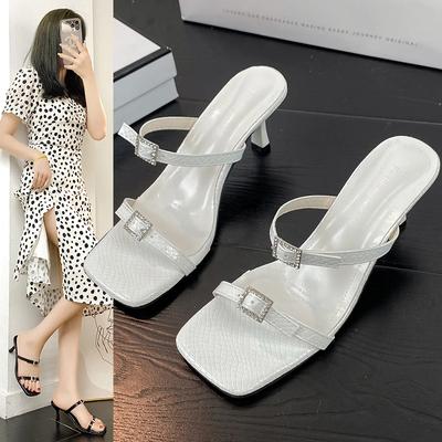 2024 Босоножки на высоком каблуке для женщин 2024 Летний костюм женский бежевый пряжка квадратный носок туфли на низком каблуке с ремешком Высокий каблук комфорт черный