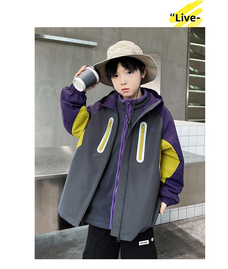 Boys' hooded assault suit 2025 autumn new clothes, children's three in one jacket, big children's spring and autumn top trend