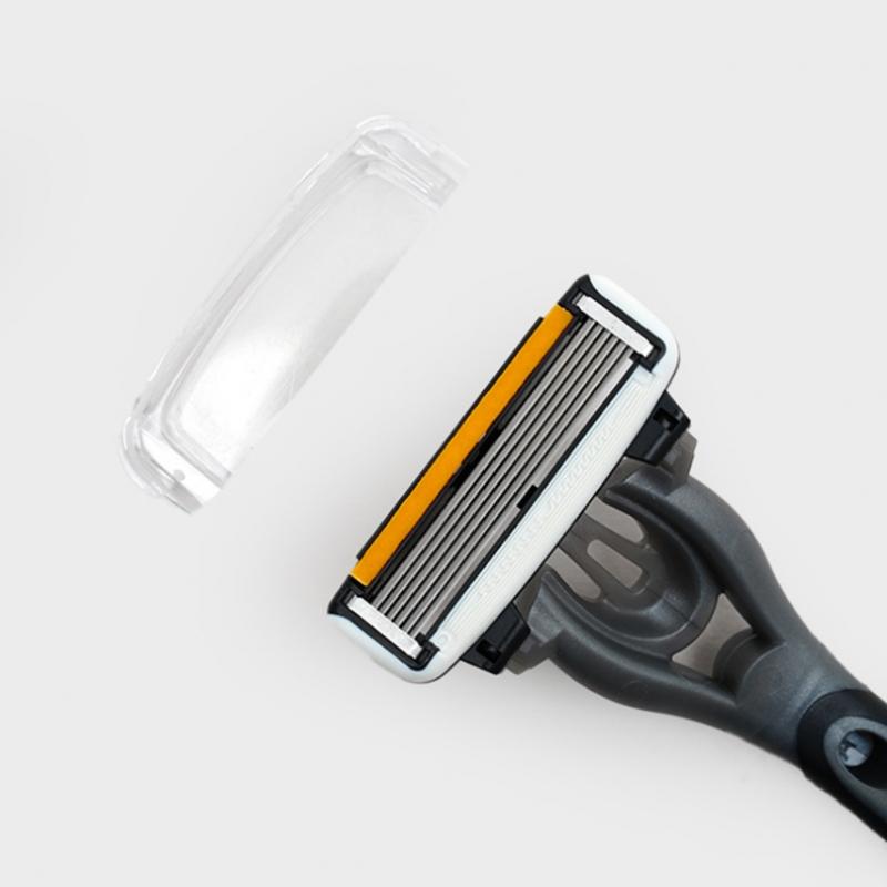 Daiso Doruko 6 Blade Male Shaver 2p