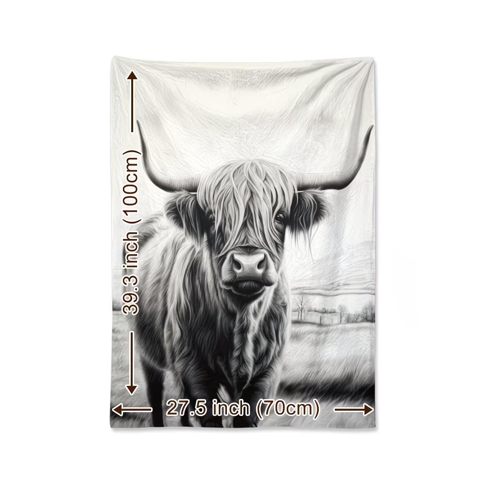 Cozy Highland Cattle Print Flannel Blanket Soft Warm Throw for Naps Camping Travel Home Decor Gift for Friends Family Lovers
