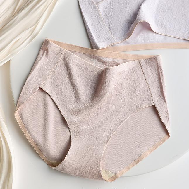 Thin Breathable Quick-drying Underwear Women Cute Panties Fashion Shape Seamless Panties