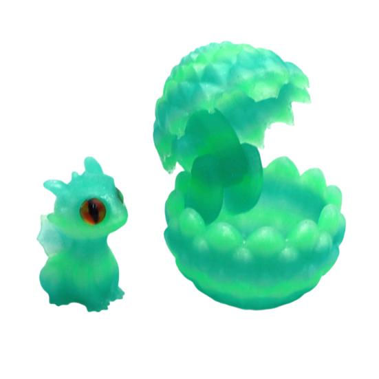 3D Printed Dragon Egg Ornament Mini Dragon Figurine Toy Desktop Dragon Egg with Miniature Dragon Inside Decoration