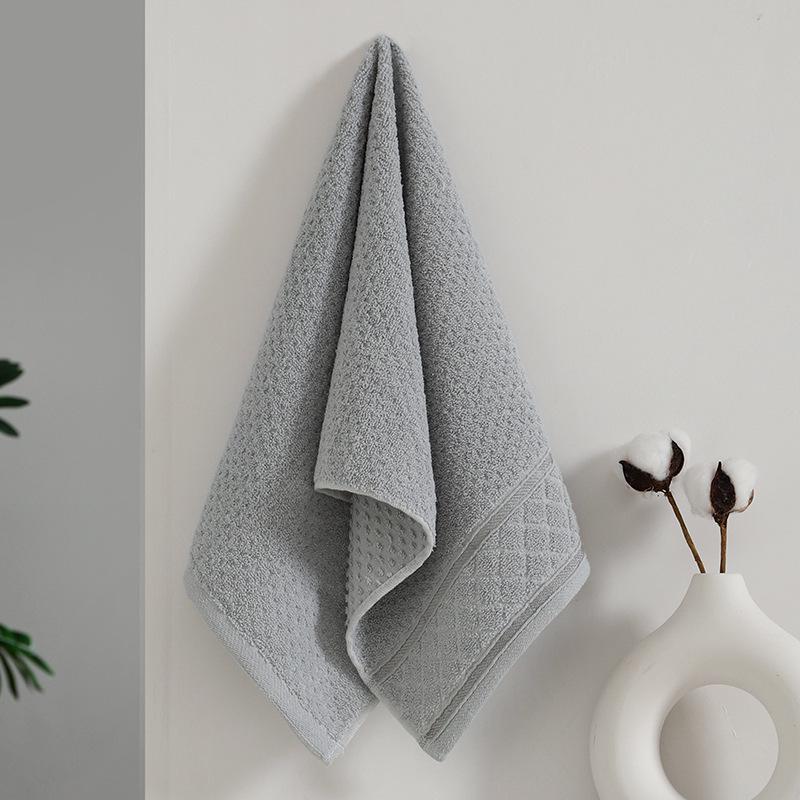 Мягкое, впитывающее полосатое полотенце для лица - хлопковая смесь для домашнего использования