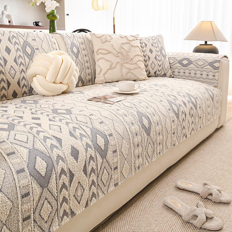 Four Season Universal Anti Slip Sofa Covers Home Decoration Diamond Shaped Retro Jacquard Couch Cushion Living Room Leather Sofa Cover Cloth