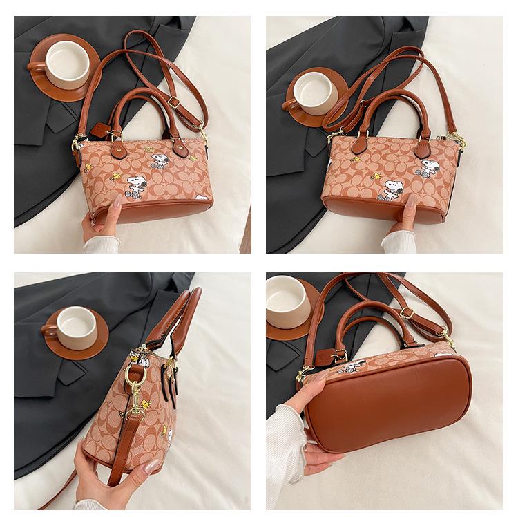 Трендовая женская сумка кроссбоди и тоут на плечо 2025 - Простой принт, текстура ПУ