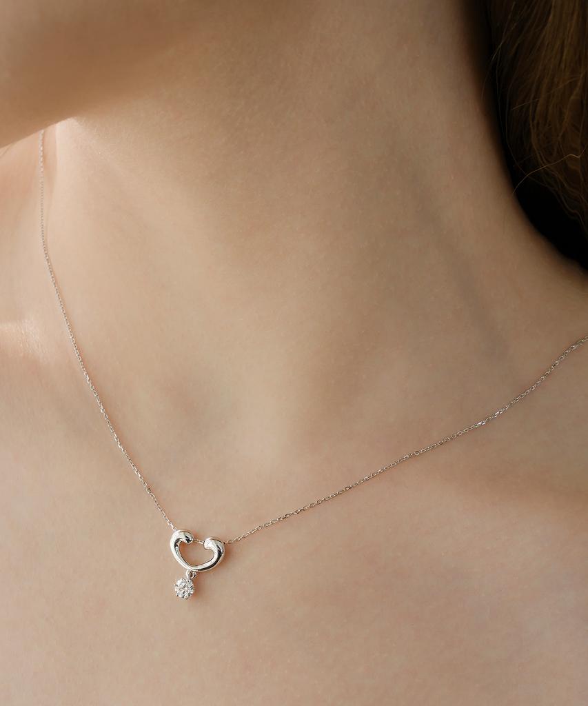 Reve Rv-Lab Diamond 0.3 Carat Phal. Love Drop Necklace