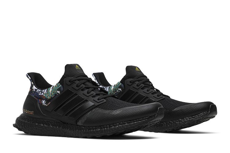 adidas Ultra Boost DNA Китайский Новый год (2020)