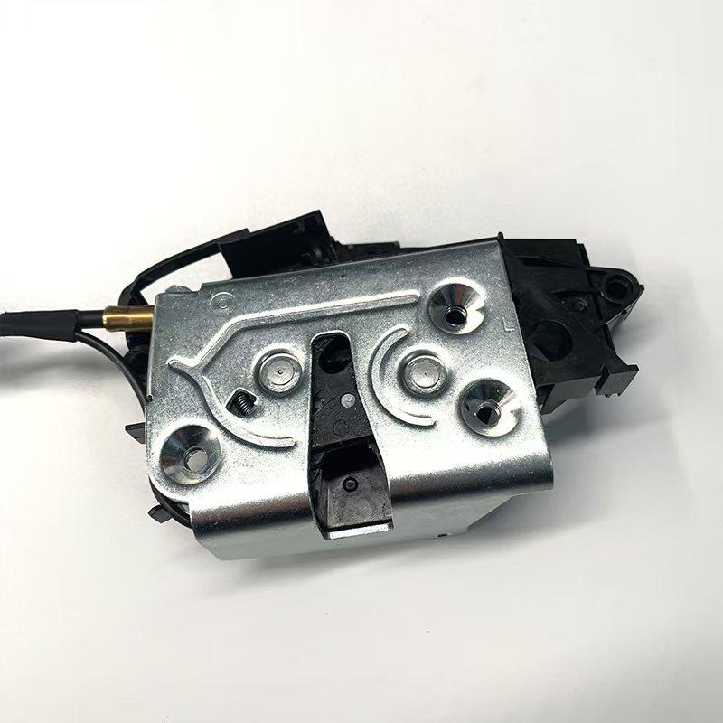 Ford Mondeo Smart Electric Soft-Close Two-Door Suction System