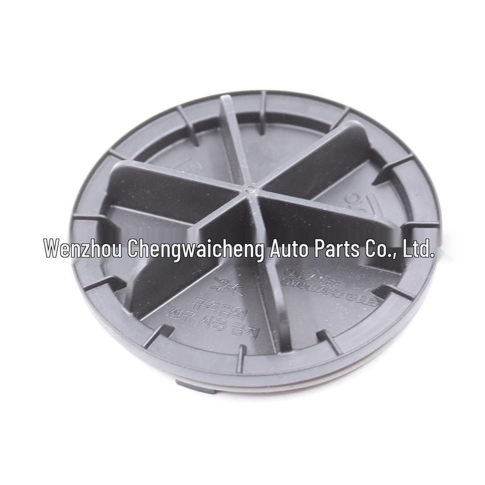 The 921403X000 and 921403M000 are dust/rear covers for Hyundai and Kia headlights.