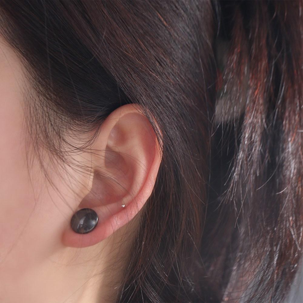 Simplicity Earless Piercing Geto Suguru Cosplay Ear Clips Black Magnetic Earrings Unisex