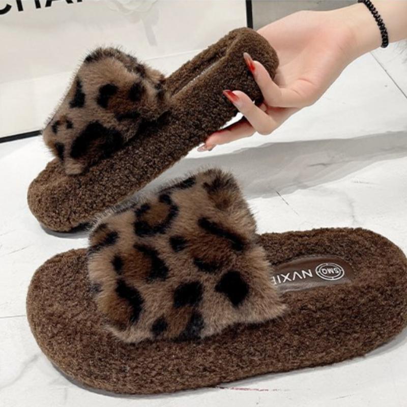 Low Flat Shoes Female Shallow Woman's Slippers Winter Footwear Luxury Slides Fur Flip Flops 2024 Designer Plush Leopard Rubber F