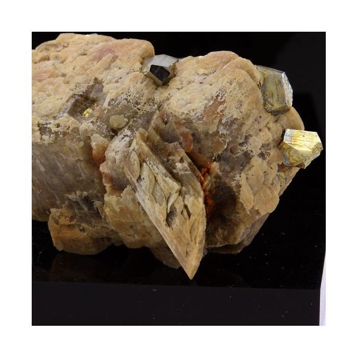 Sidérite, Pyrite, Quartz 297.1 carats