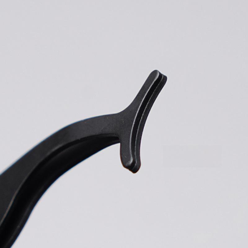 Изогнутый черный пинцет для ресниц — идеальный бьюти-инструмент для нанесения накладных ресниц, идеально подходит для новичков