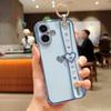 Для iPhone 16 Чехол-браслет с подставкой Love Heart TPU Чехол-держатель для пальца - черный