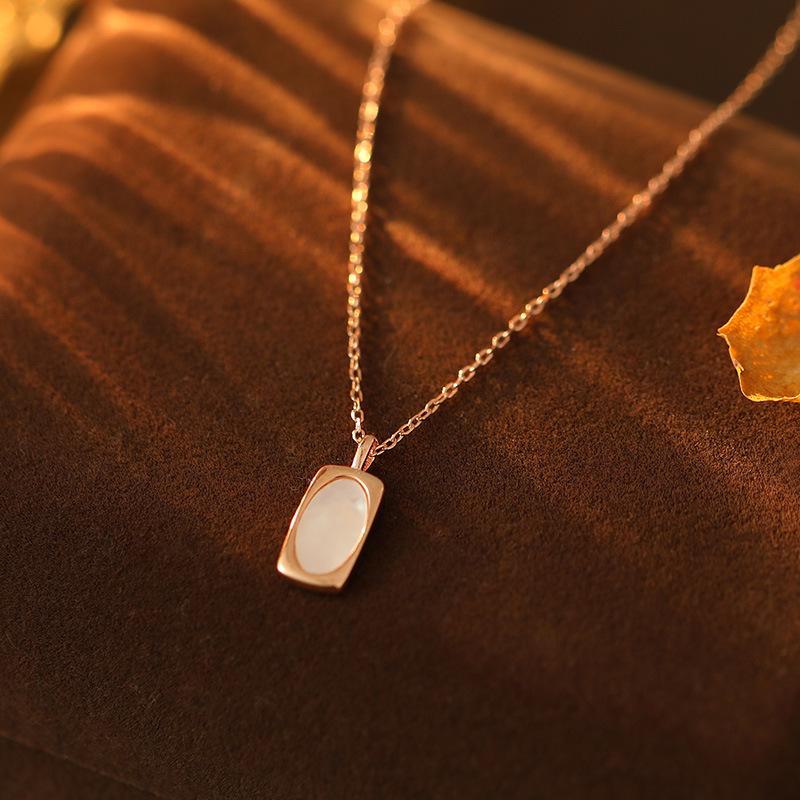 Ожерелье-подвеска из серебра 925 пробы Banyan Tree в стиле ретро с белой ракушкой, высококлассная летняя цепочка на ключицу 2024 года для женщин