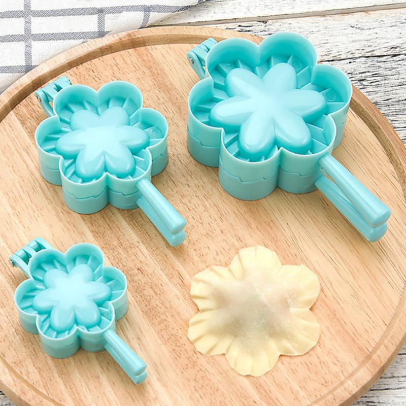 3 Model Kitchen Dumpling Mold Heart Butterfly Flower Shape DIY Dumplings Making Dough Press Pie Dumpling Mold Maker
